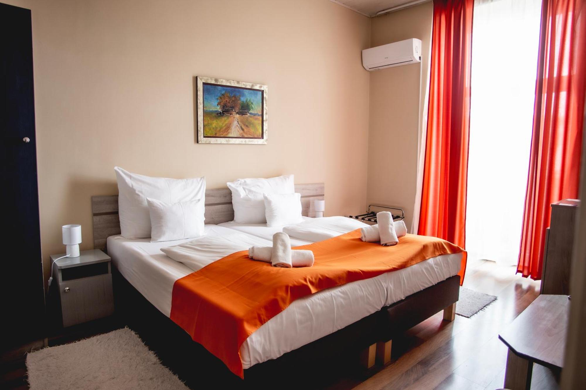 Hotel Kapos Kaposvár Extérieur photo