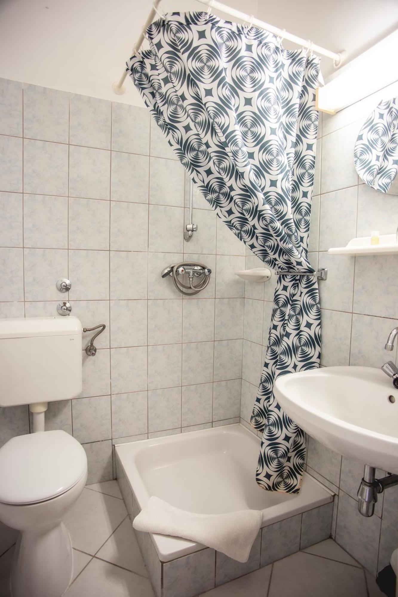 Hotel Kapos Kaposvár Extérieur photo