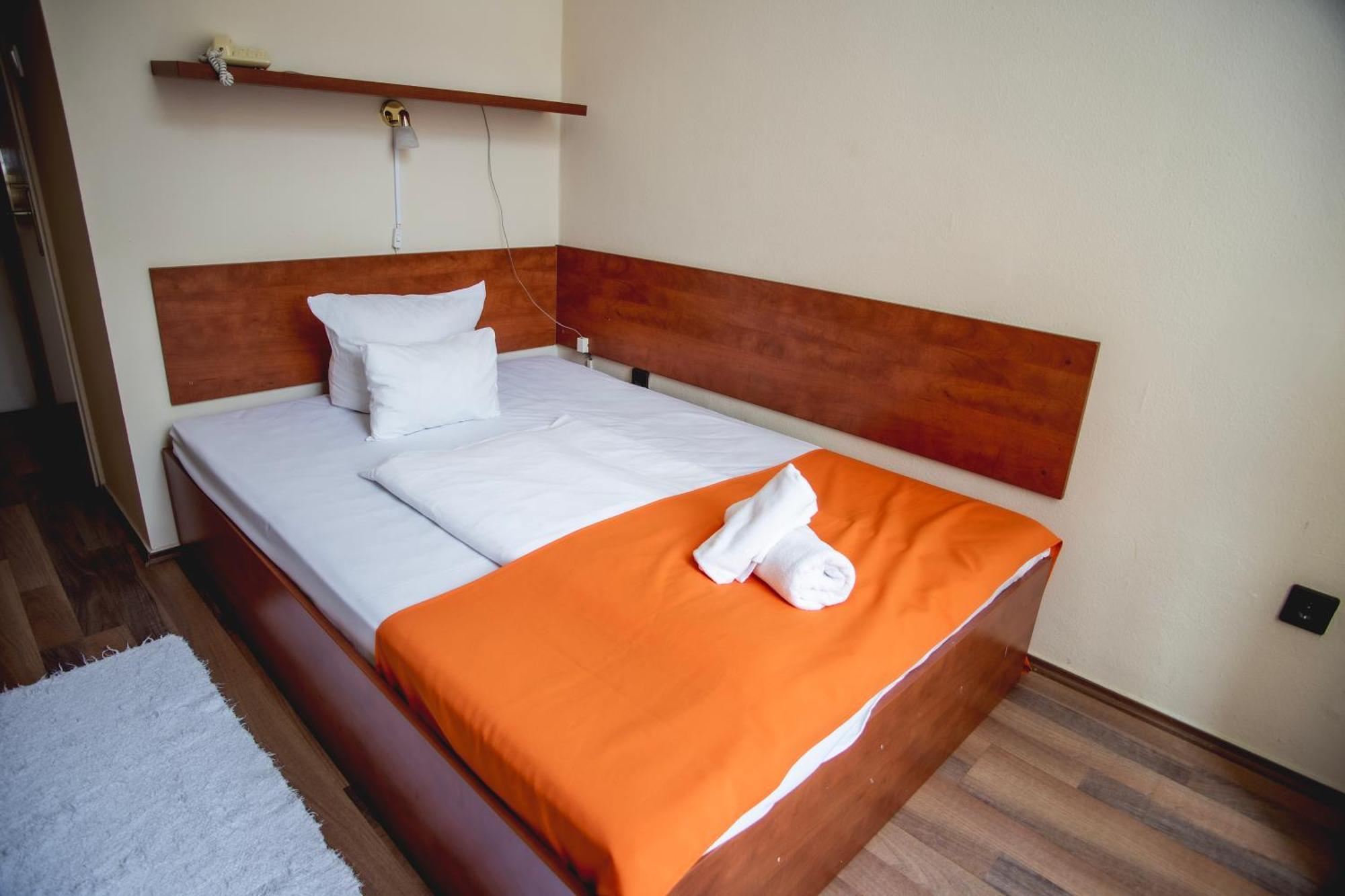 Hotel Kapos Kaposvár Extérieur photo