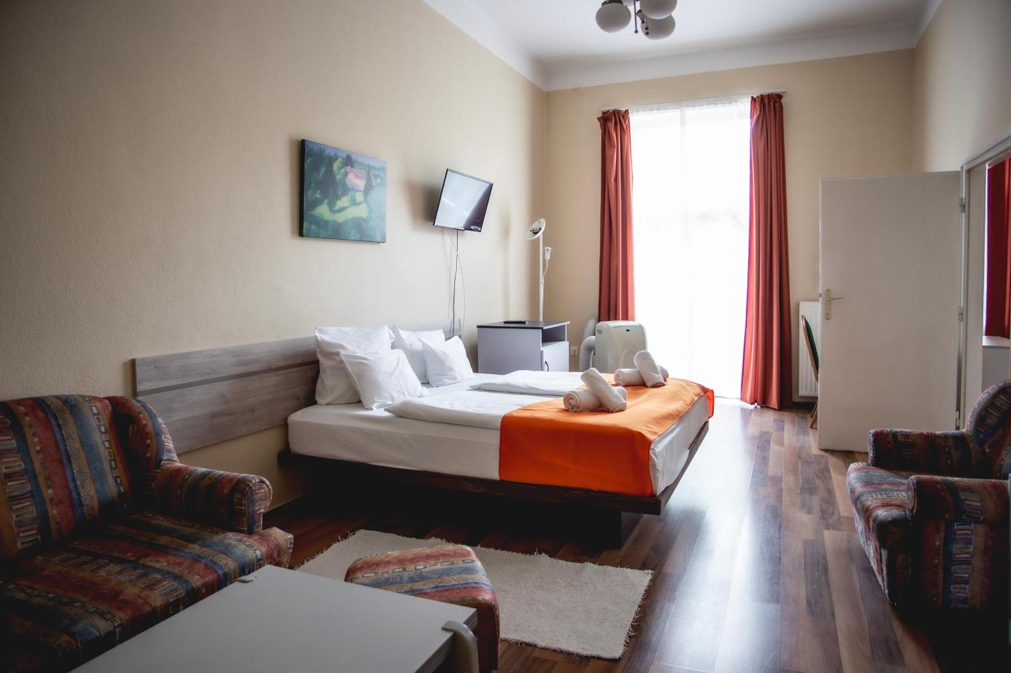 Hotel Kapos Kaposvár Extérieur photo