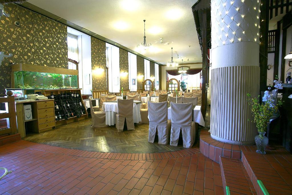 Hotel Kapos Kaposvár Extérieur photo